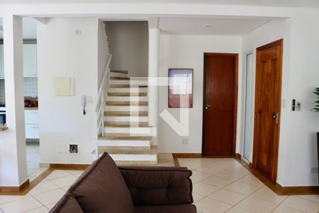 Sala de casa para alugar com 3 quartos, 200m² em Parque Enseada, Guarujá