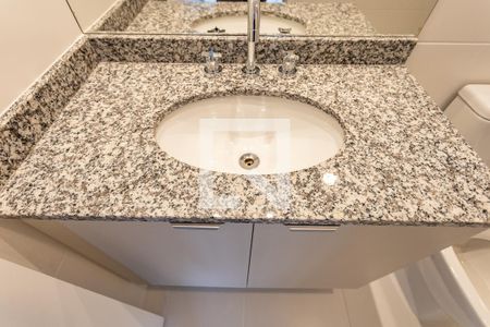 Apartamento para alugar com 62m², 2 quartos e 2 vagasBanheiro