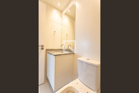 Apartamento para alugar com 62m², 2 quartos e 2 vagasBanheiro