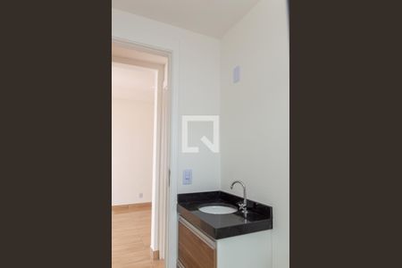 Apartamento para alugar com 48m², 2 quartos e 1 vaga Apartamento para alugar com 48m², 2 quartos e 1 vagaBanheiro