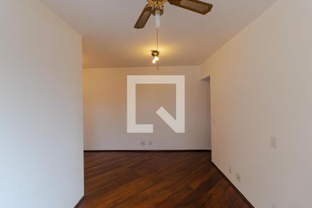 Sala de apartamento para alugar com 1 quarto, 50m² em Cambuí, Campinas