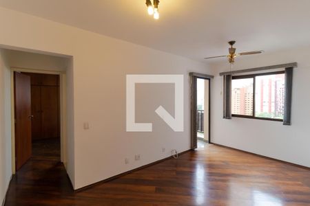 Sala de apartamento para alugar com 1 quarto, 50m² em Cambuí, Campinas