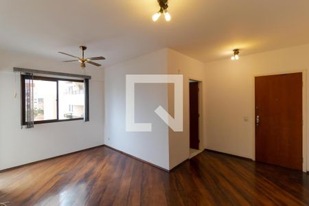 Sala de apartamento para alugar com 1 quarto, 50m² em Cambuí, Campinas