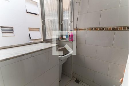 Apartamento para alugar com 75m², 2 quartos e 1 vagaÁrea de Serviço