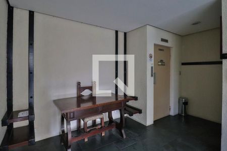 Apartamento para alugar com 91m², 3 quartos e 1 vaga Apartamento para alugar com 91m², 3 quartos e 1 vagaHall