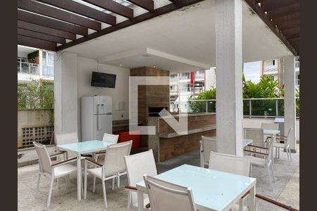 Apartamento à venda com 70m², 2 quartos e 1 vagaÁrea comum