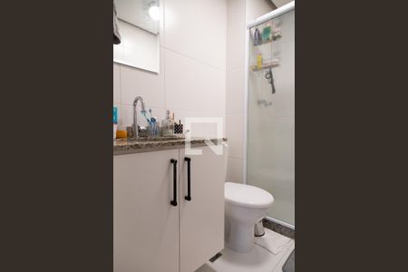 Apartamento à venda com 70m², 2 quartos e 1 vagaBanheiro da suíte