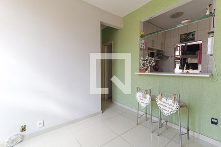 Sala de apartamento à venda com 2 quartos, 44m² em Todos Os Santos, Rio de Janeiro