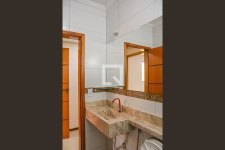 Apartamento para alugar com 125m², 3 quartos e sem vagaBanheiro