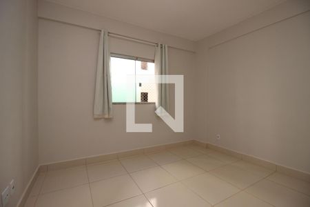 Quarto 1 de apartamento para alugar com 2 quartos, 46m² em Setor Habitacional Vicente Pires (taguatinga), Brasília