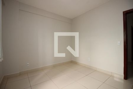Quarto 1 de apartamento para alugar com 2 quartos, 46m² em Setor Habitacional Vicente Pires (taguatinga), Brasília