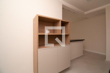 Apartamento para alugar com 69m², 2 quartos e 2 vagas Apartamento para alugar com 69m², 2 quartos e 2 vagasCozinha