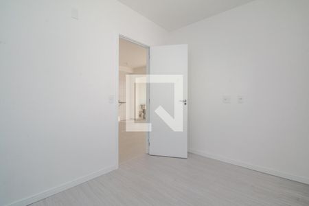 Quarto 1 de apartamento para alugar com 2 quartos, 45m² em Vila Invernada, São Paulo