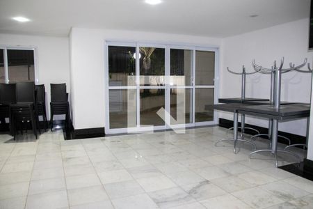 Apartamento à venda com 92m², 3 quartos e 3 vagasÁrea comum - Salão de festas