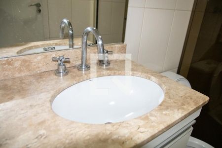 Apartamento à venda com 92m², 3 quartos e 3 vagasBanheiro 1