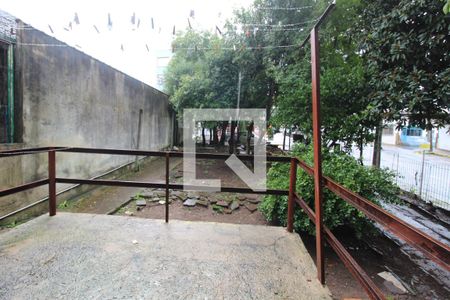 Casa à venda com 200m², 3 quartos e 3 vagasPátio