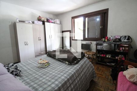 Casa à venda com 200m², 3 quartos e 3 vagasSuite