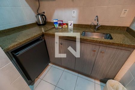 Apartamento à venda com 44m², 1 quarto e 1 vaga Apartamento à venda com 44m², 1 quarto e 1 vagaCozinha - Armários