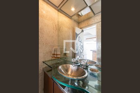 Apartamento à venda com 355m², 3 quartos e 4 vagasLavabo 2