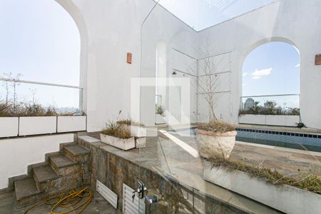 Apartamento à venda com 355m², 3 quartos e 4 vagasPiscina Privativa da Cobertura