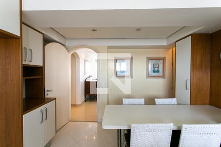 Apartamento à venda com 355m², 3 quartos e 4 vagasCozinha