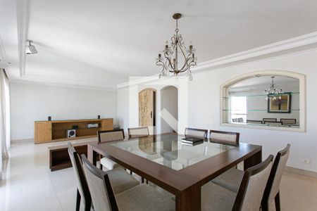 Apartamento à venda com 355m², 3 quartos e 4 vagasSala