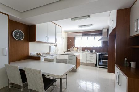 Apartamento à venda com 355m², 3 quartos e 4 vagasCozinha