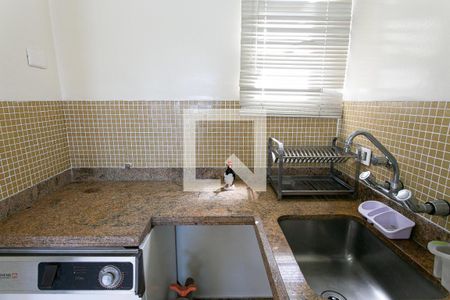Apartamento à venda com 355m², 3 quartos e 4 vagasCozinha 2