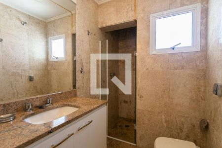 Apartamento à venda com 355m², 3 quartos e 4 vagasBanheiro da Suíte 3