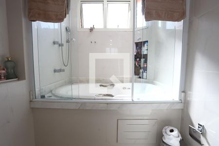 Apartamento à venda com 197m², 3 quartos e 3 vagasBanheiro da Suíte 3