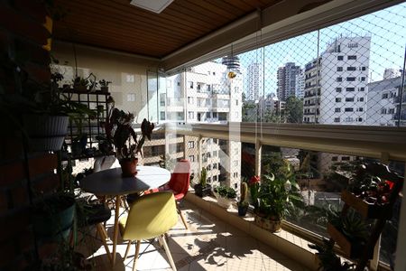 Apartamento à venda com 197m², 3 quartos e 3 vagasVaranda da Sala