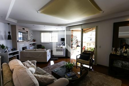 Sala de apartamento à venda com 3 quartos, 197m² em Jardim Ampliação, São Paulo