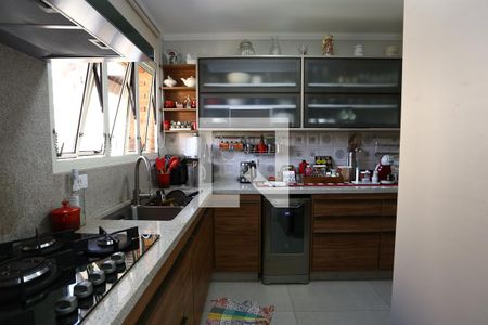 Apartamento à venda com 197m², 3 quartos e 3 vagasCozinha