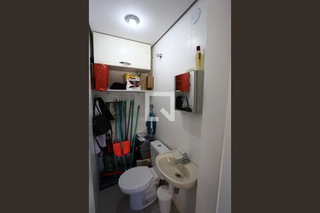 Apartamento à venda com 197m², 3 quartos e 3 vagasBanheiro de Serviço