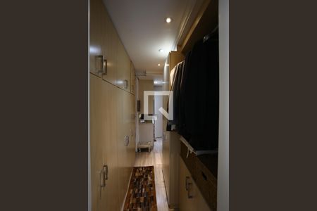 Apartamento à venda com 197m², 3 quartos e 3 vagasCloset da suíte 3