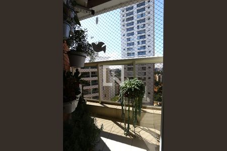 Apartamento à venda com 197m², 3 quartos e 3 vagassuíte 3 sacada