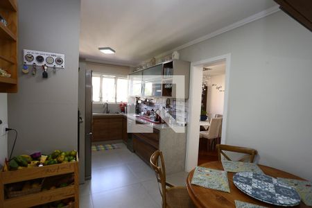 Apartamento à venda com 197m², 3 quartos e 3 vagasCozinha