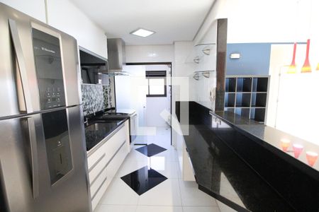 Apartamento para alugar com 81m², 3 quartos e 2 vagas Apartamento para alugar com 81m², 3 quartos e 2 vagasCozinha