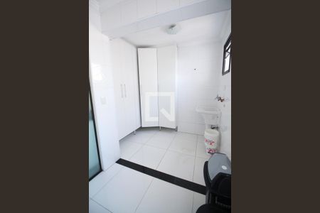 Apartamento para alugar com 81m², 3 quartos e 2 vagas Apartamento para alugar com 81m², 3 quartos e 2 vagasArea de serviço