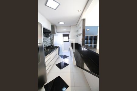 Apartamento para alugar com 81m², 3 quartos e 2 vagas Apartamento para alugar com 81m², 3 quartos e 2 vagasCozinha