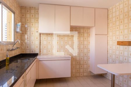 Apartamento à venda com 90m², 2 quartos e 1 vagaCozinha