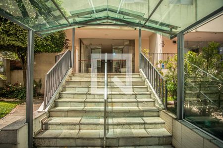 Apartamento à venda com 59m², 2 quartos e 1 vaga Apartamento à venda com 59m², 2 quartos e 1 vagaHall de Entrada