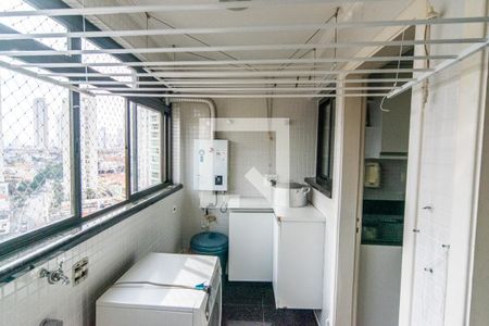 Apartamento à venda com 182m², 3 quartos e 3 vagasÁrea de Serviço