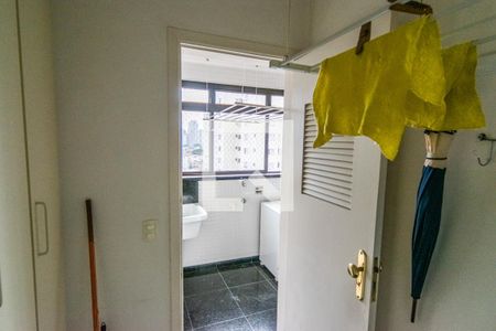 Apartamento à venda com 182m², 3 quartos e 3 vagasÁrea de Serviço