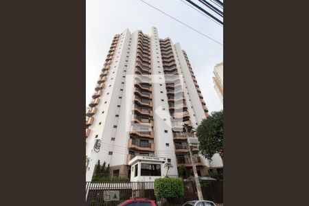 Apartamento à venda com 182m², 3 quartos e 3 vagasFachada