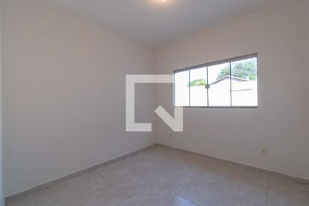 Quarto  de casa para alugar com 3 quartos, 70m² em Setor Faicalville, Goiânia