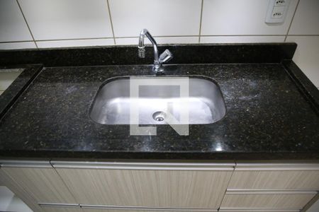 Cozinha de apartamento para alugar com 2 quartos, 60m² em Jardim Atlântico, Goiânia