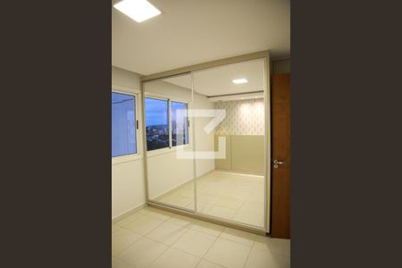 Quarto 2 de apartamento para alugar com 2 quartos, 60m² em Jardim Atlântico, Goiânia