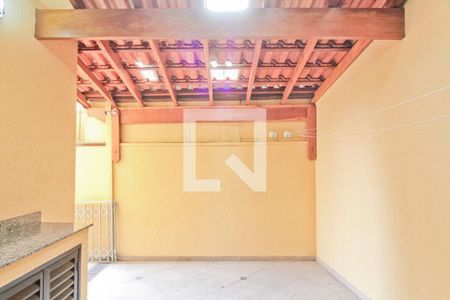Casa para alugar com 174m², 3 quartos e 4 vagas Casa para alugar com 174m², 3 quartos e 4 vagasÁrea Externa