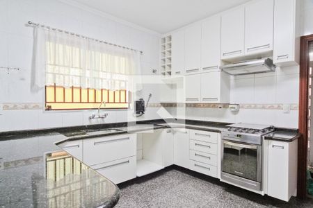 Cozinha de casa para alugar com 3 quartos, 174m² em Parque Sao Domingos, São Paulo